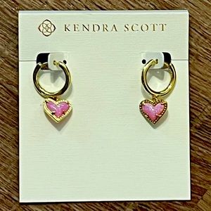 Kendra Scott Ari Heart Hugger Earrings